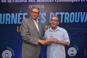 ADIF_-Hommage-et-remise-du-trophee-au-Pr-feu-Mustapha-Zghal-ancien-president-de-l_ADIF-1