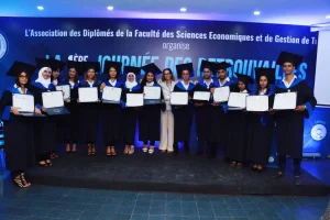 ADIF_-Les-laureats-2016-2017-en-presence-de-la-presidente-ADIF-1