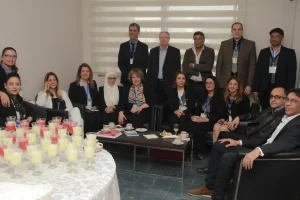 FMM-2018-Pause-cafe-de-l_equipe-du-departement-marketing-en-compagnie-de-leurs-invites